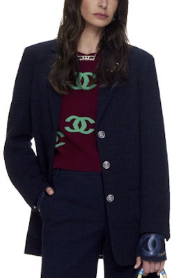 (Women) CHANEL Cashmere Crewneck Pullover Sweater in Burgundy P70525-K10076-NB843 Order (Women) CHANEL Cashmere Crewneck Pullover Sweater in Burgundy P70525-K10076-NB843