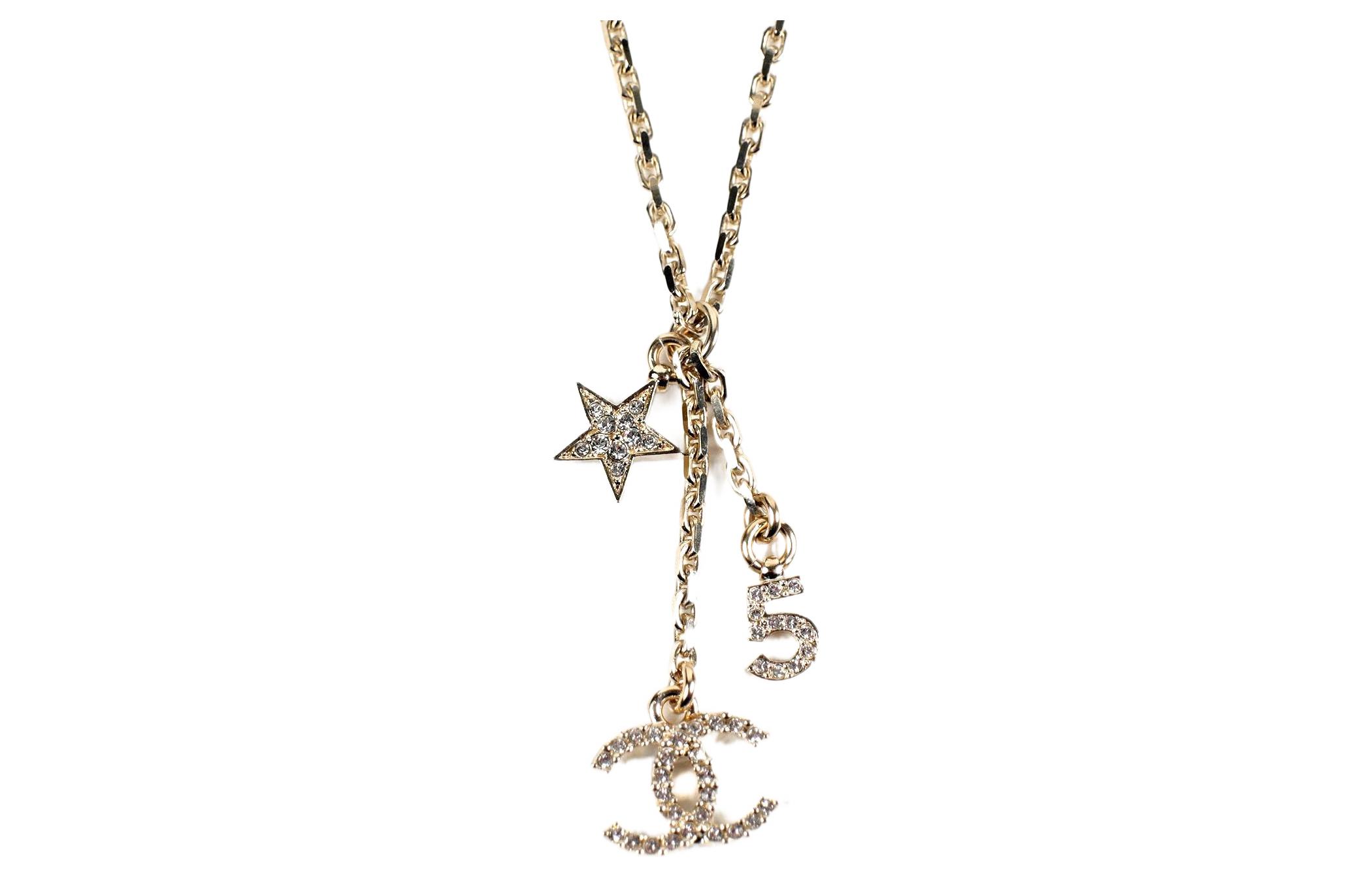 (Women) CHANEL CC Gold Star No.5 Pendant Necklace with Rhinestones for Women. AB8055B07808NH436 圖 2