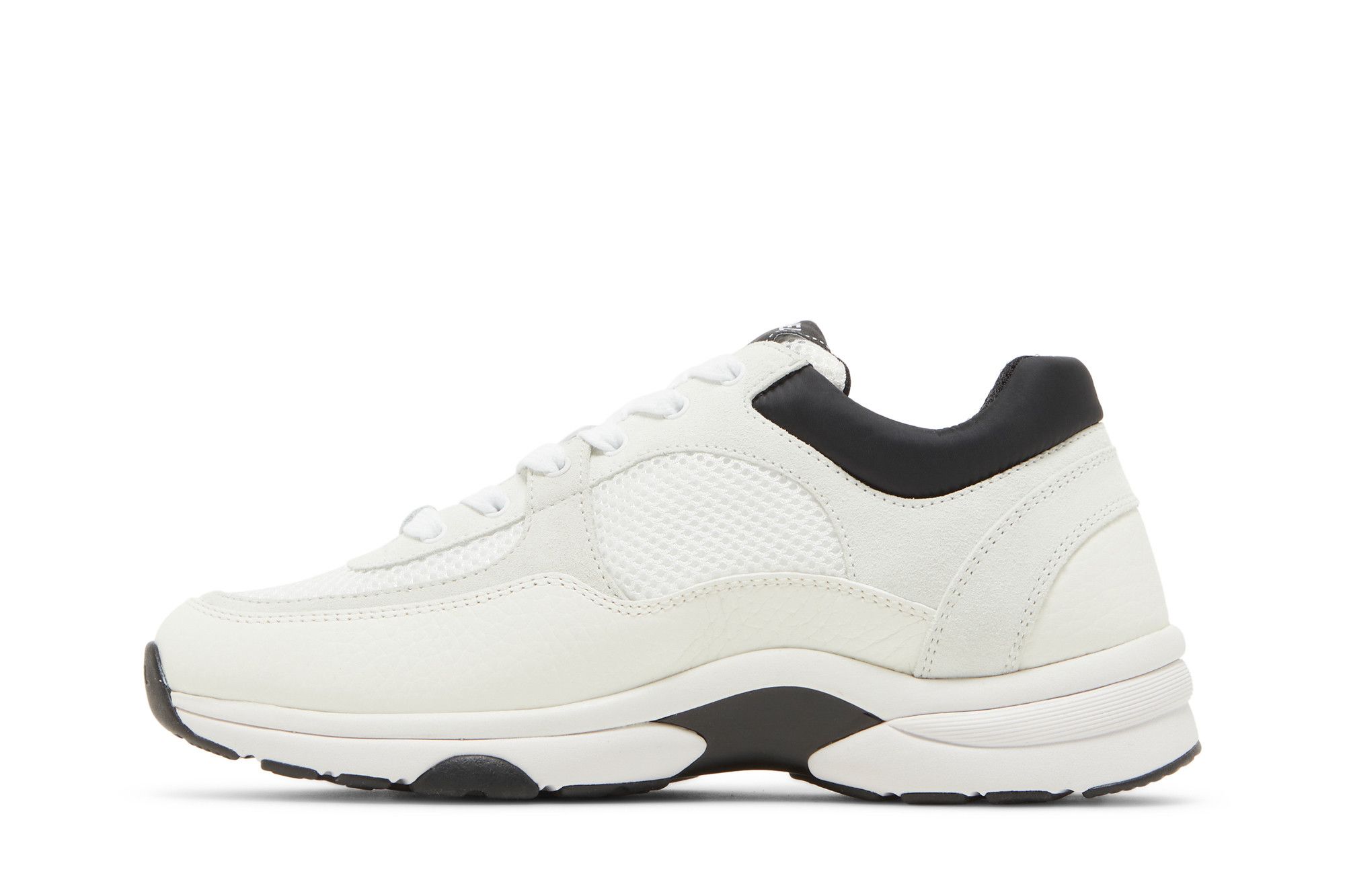 Shop (W) Chanel CC Logo Sneaker ''Weiß Schwarz'' G38299-Y55720-K3846