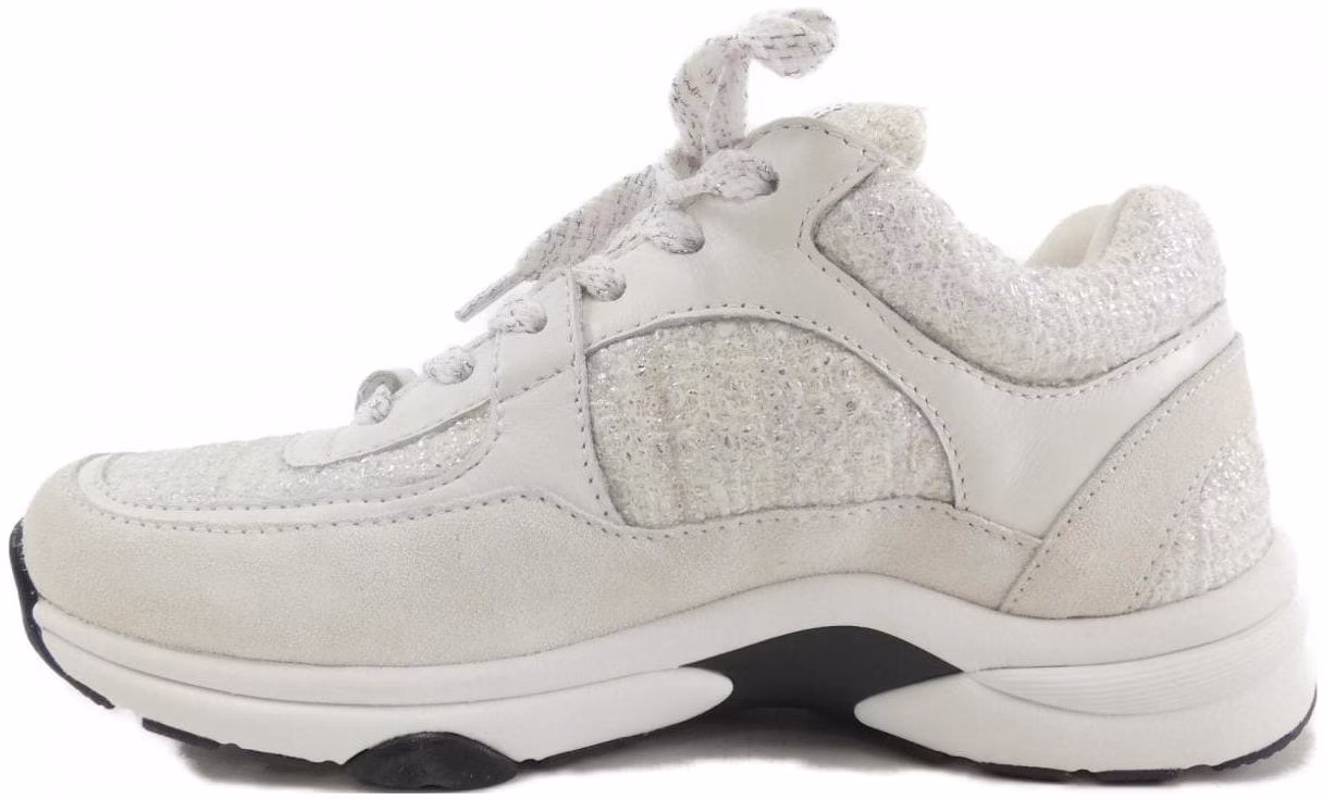 chanel-cc-logo-sneaker-white-silver-women