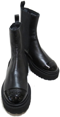 (Women) Chanel Chelsea Boot 'Crinkled Calfskin Black' G38218-Y55662-94305 Lookbook (Women) Chanel Chelsea Boot 'Crinkled Calfskin Black' G38218-Y55662-94305