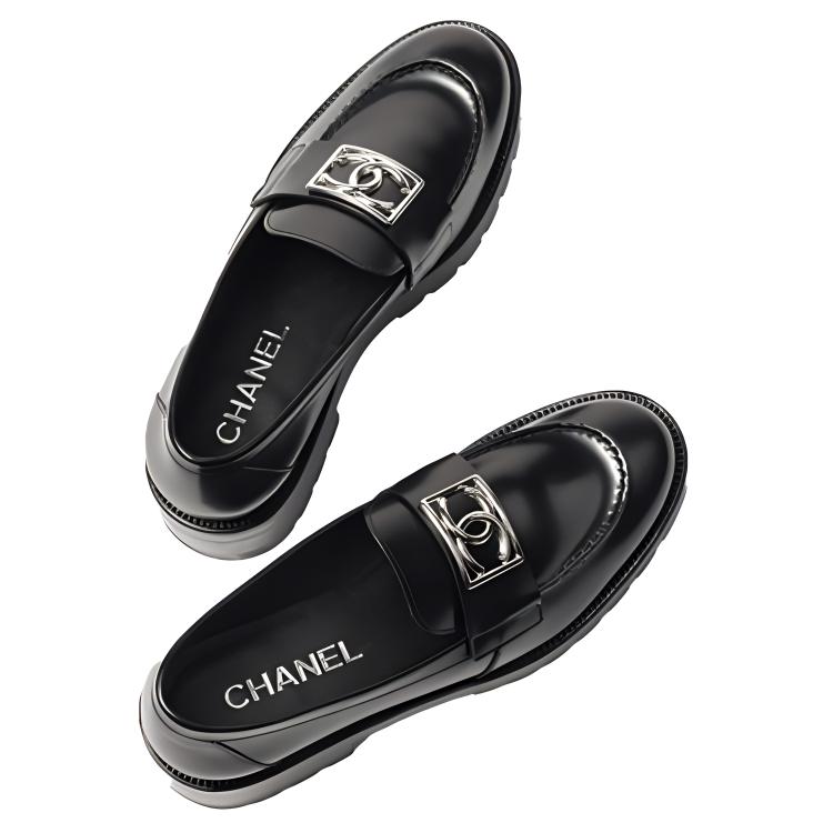 Lookbook (Women) Chanel Classic Comfort Loafer 'Black' G45156-B13995-94305