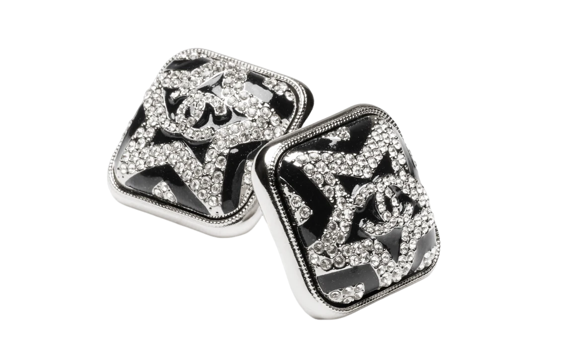 (Women) CHANEL Classic Double C Black Silver Rhinestone Star Square Metal Earrings Women. ABB924-B14709-NS686 圖 3