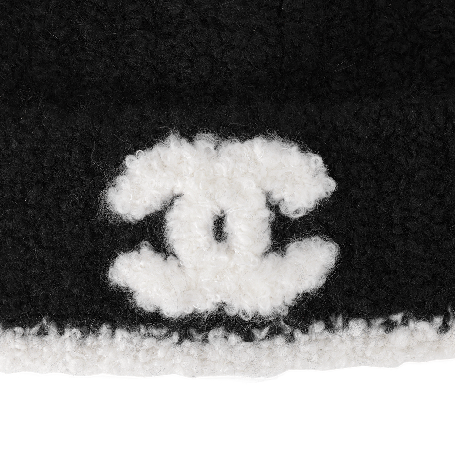 Details for (W) CHANEL Topi Beanie Rajut Klasik Double C Hitam Putih - Hitam AA9424-B13856-NQ765