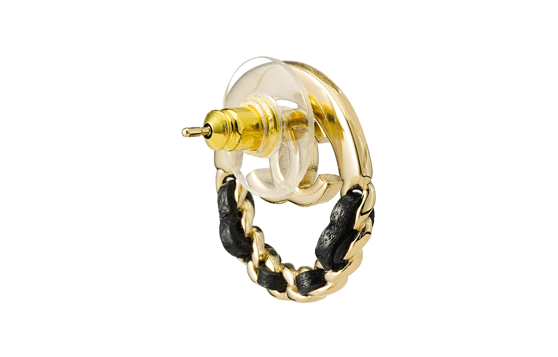 (Women) CHANEL Classic Double C Logo Earrings Gold for Women. AB7845-B07680-NH056 圖 4