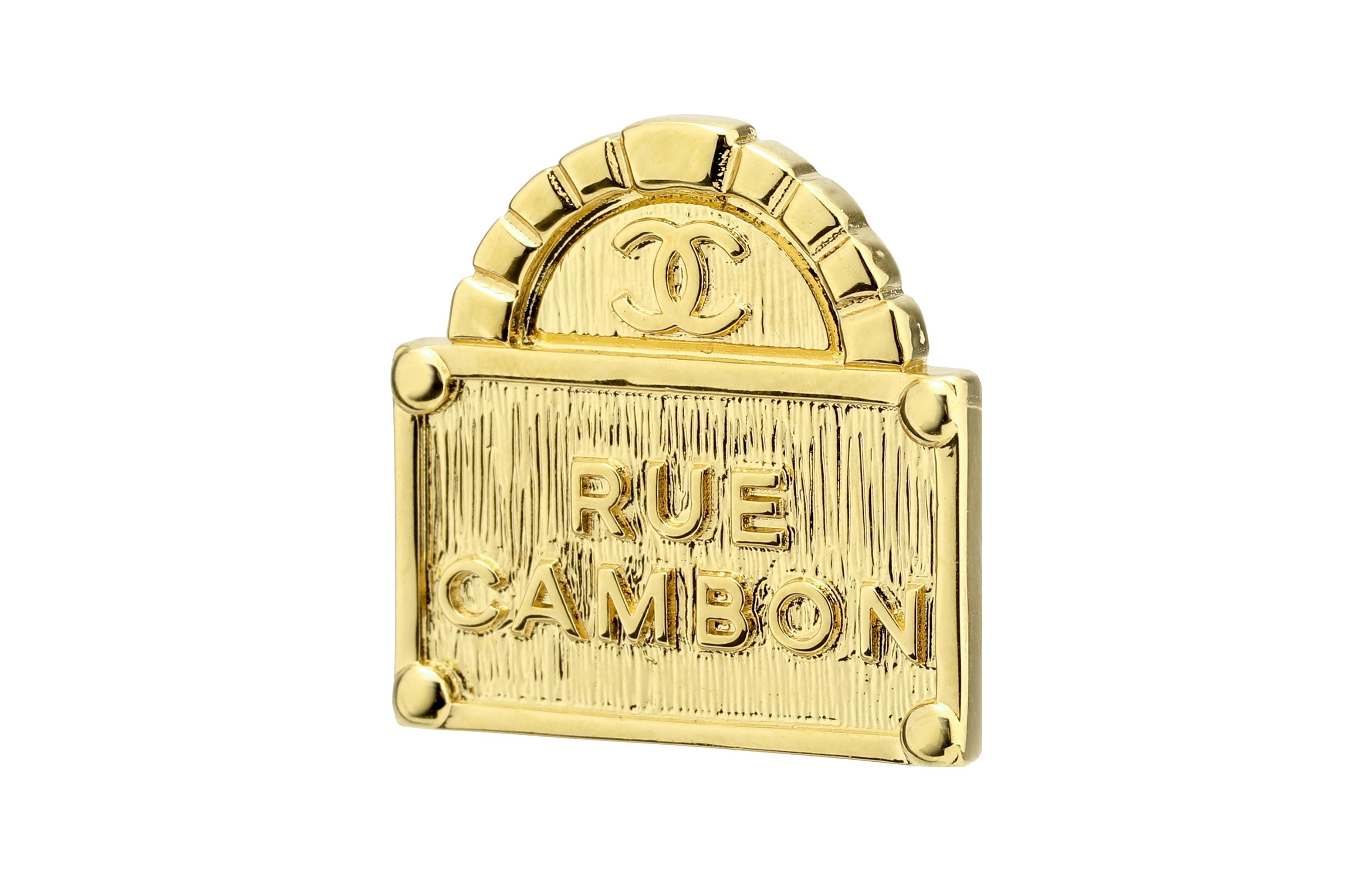 (Women) CHANEL Classic Double C Logo Metal Earrings Women Gold AB8749-B08481-NI873 圖 3