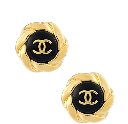 (W) Anting Stud Logo Double C Chanel Classic Wanita. AB8733-B08640-NJ235 Lookbook (W) Anting Stud Logo Double C Chanel Classic Wanita. AB8733-B08640-NJ235