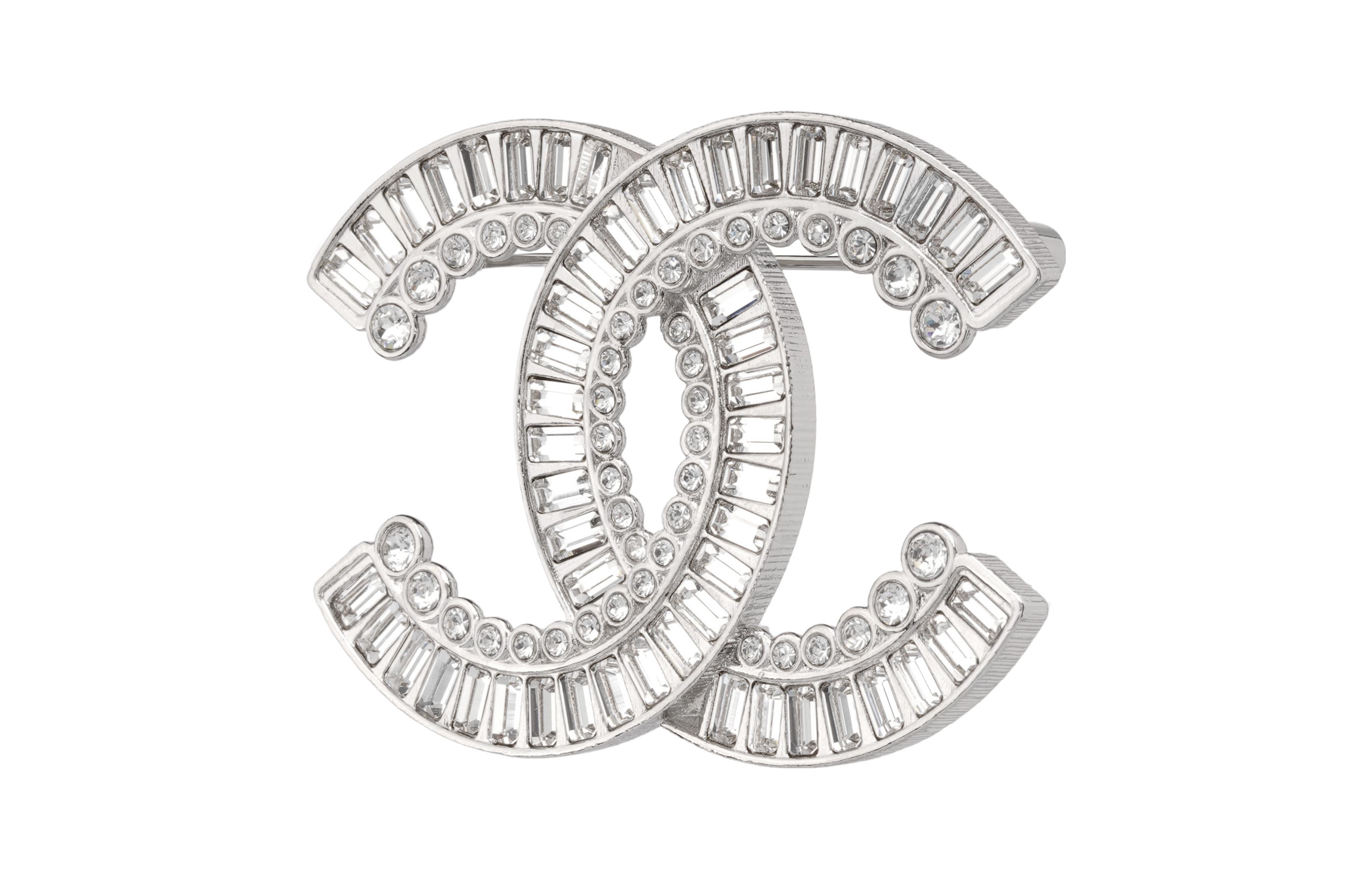 Lookbook (W) CHANEL レディース クラシック ダブルC メタル ブローチ. ABA639-B10756-NN587