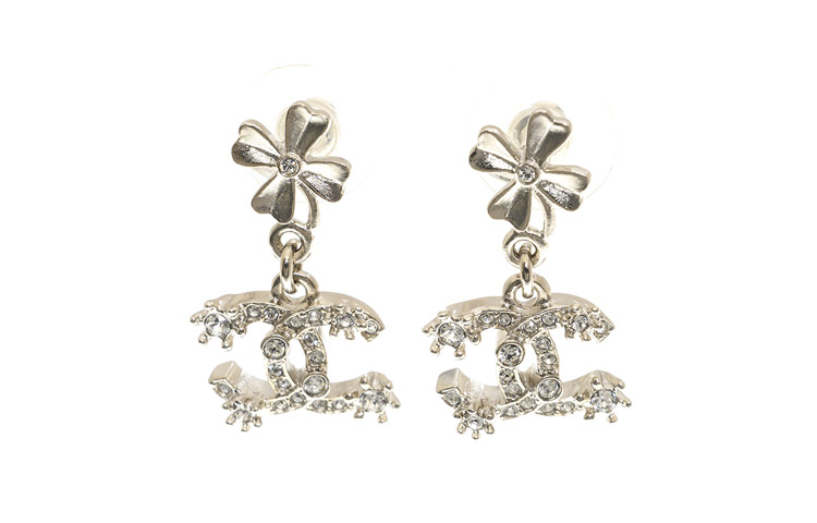 (Women) CHANEL Clover Earrings  Silver ABA434B10536NN147