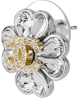 (W) シャネル クローバーロゴ シルバー スタッド ピアス レディース用 ABA910B10902N0032 Lookbook (W) シャネル クローバーロゴ シルバー スタッド ピアス レディース用 ABA910B10902N0032