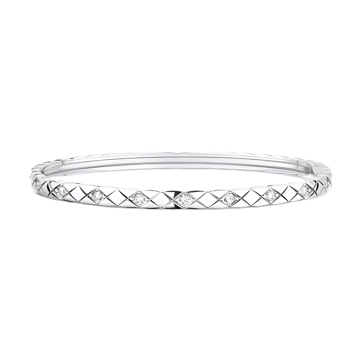 (Women) CHANEL Coco Crush 18K White Gold Bracelet  Silver. J12328