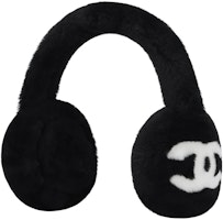 (Women) CHANEL Coco Neige Fall/Winter 23 Double C Logo Wool Earmuffs Black . AA9442-B13871-NQ798 (Women) CHANEL Coco Neige Fall/Winter 23 Double C Logo Wool Earmuffs Black . AA9442-B13871-NQ798