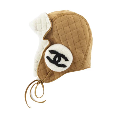 (Women) CHANEL Coco Neige FW23 Shearling C Logo Trapper Hat - Brown. AA9447-B13873-NQ799