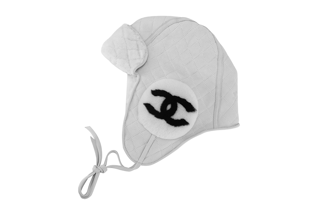 (Women) CHANEL Coco Neige White Lambskin Hat Women’s Fall Winter 2023 Collection. AA9447-B13873-NQ797