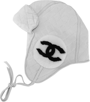 (Women) CHANEL Coco Neige White Lambskin Hat Women’s Fall Winter 2023 Collection. AA9447-B13873-NQ797 Order (Women) CHANEL Coco Neige White Lambskin Hat Women’s Fall Winter 2023 Collection. AA9447-B13873-NQ797