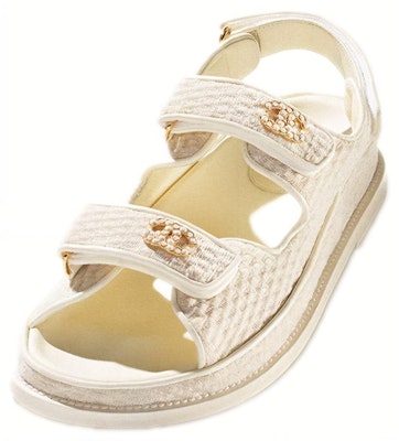 (W) 香奈儿奶白色针织爸爸凉鞋 G35927-X56555-0N578 Lookbook (W) 香奈儿奶白色针织爸爸凉鞋 G35927-X56555-0N578