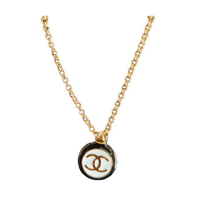 (Women) CHANEL Double C Black White Enamel Pearl Pendant Necklace Gold Women. ABC983-B16125-NW385