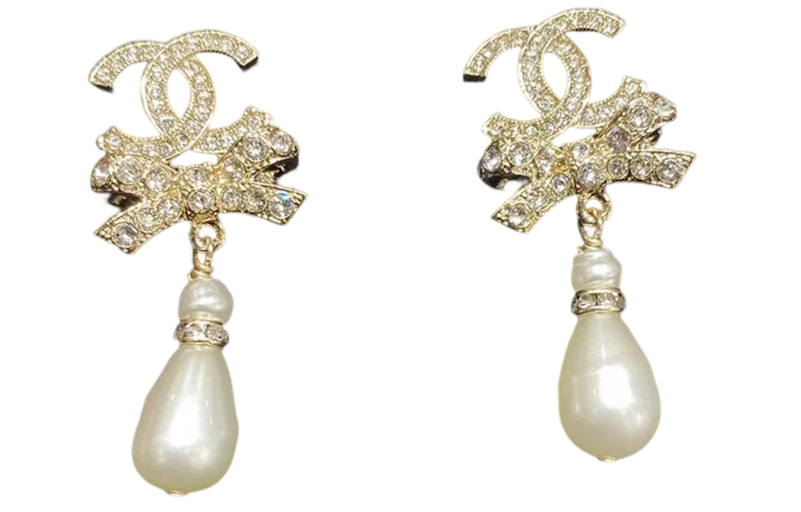 (Women) CHANEL Double C Bow Pearl Pendant Earrings for Women - Metal Design. ABA926 圖 3