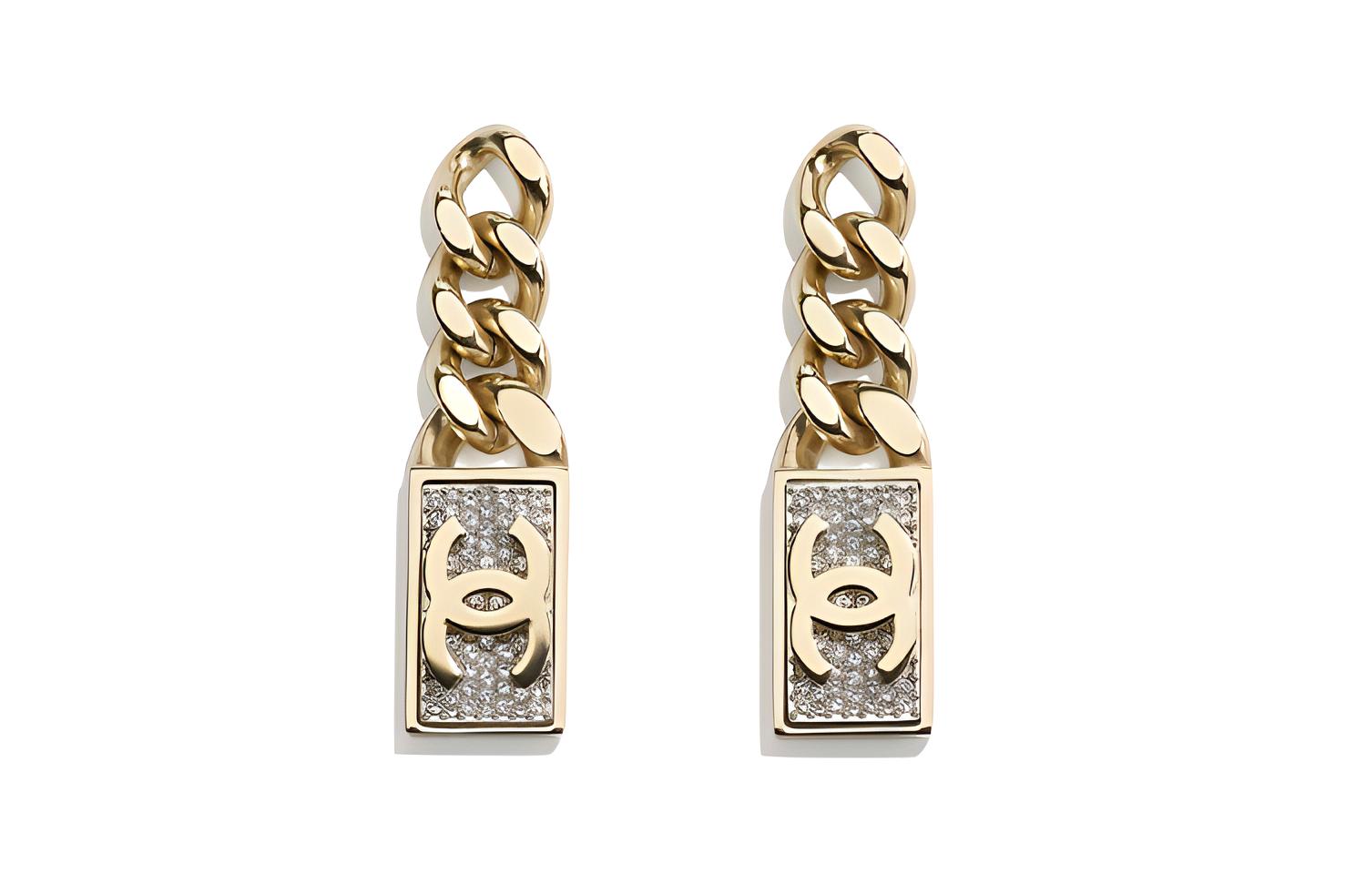 (Women) CHANEL Double C Chain Earrings Women Gold AB5611-B02818-N6656
