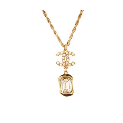 (Women) CHANEL Double C Crystal Letter Metal Necklace for Women. AB8904-B08681-NJ324