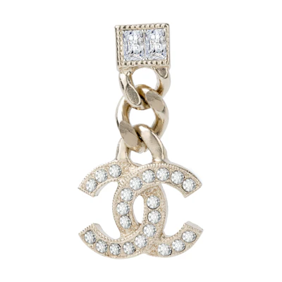 (Women) CHANEL Double C Crystal Metal Earrings for Women. AB9352-B09078-NK203
