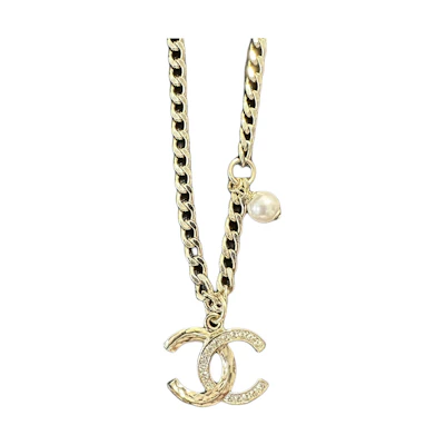(Women) CHANEL Double C Gold Metal Necklace for Women AB7318B06909NF801