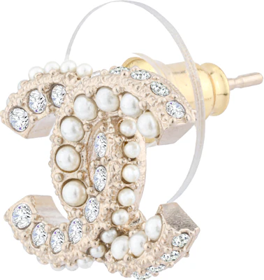 (Women) CHANEL Double C Gold Pearl Earrings with Rhinestones for Women. AB9400-B09089-NK217 Lookbook (Women) CHANEL Double C Gold Pearl Earrings with Rhinestones for Women. AB9400-B09089-NK217