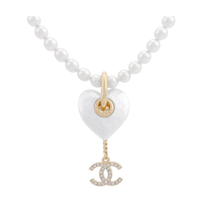 (Women) CHANEL Double C Heart Pendant Necklace White with Resin, Crystals & Pearls. ABD082-B16160-NW376