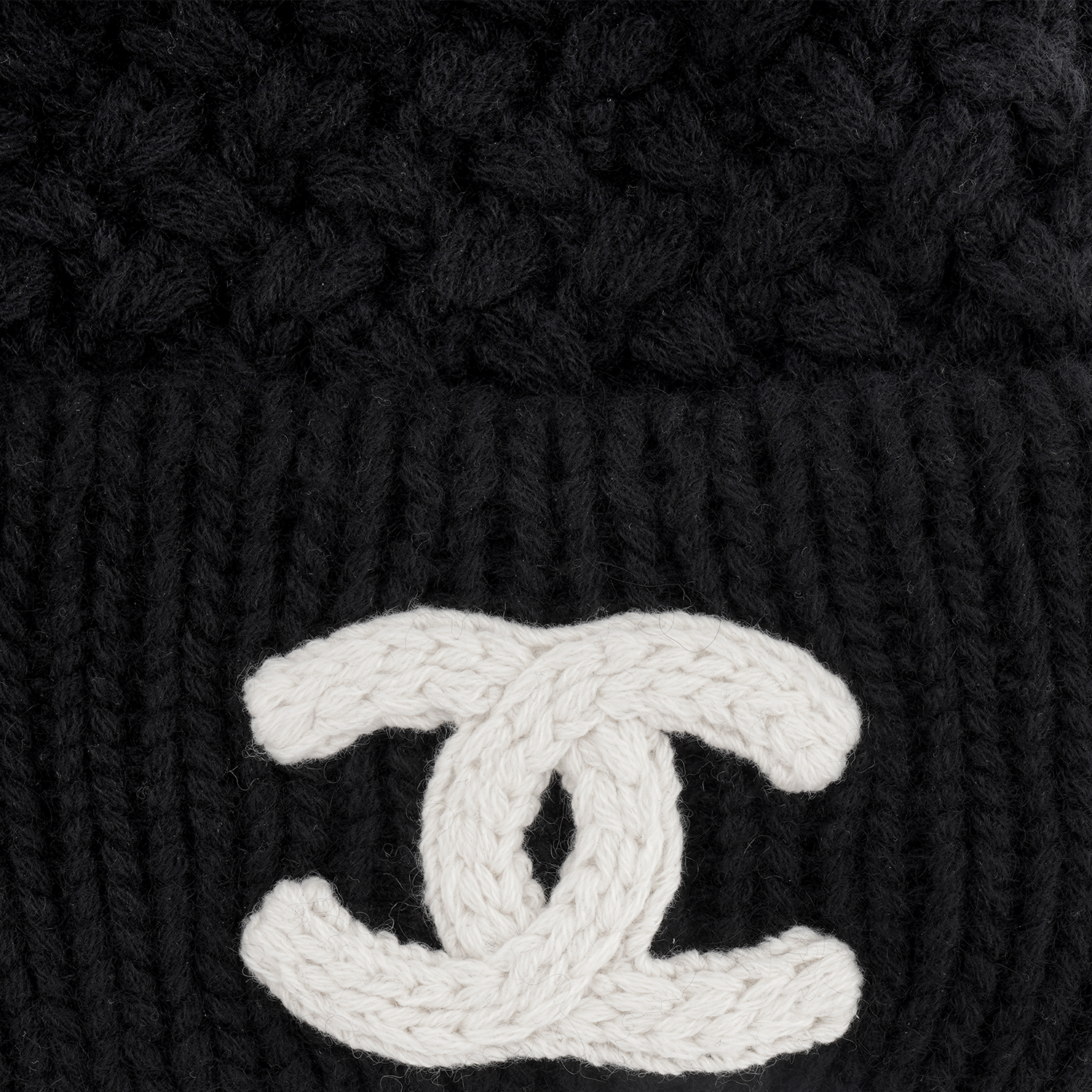 Shop (W) CHANEL Double C Beanie Knit Cashmere Wanita - Hitam AA7873B0674894305