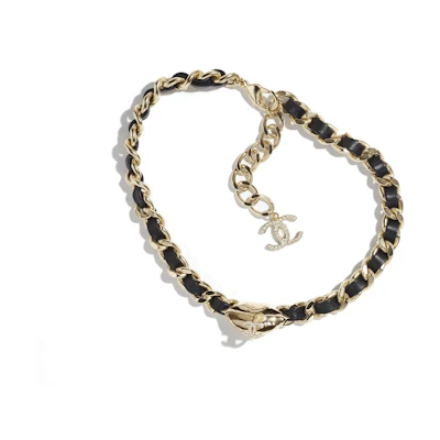 (Women) CHANEL Double C Logo Gold & Black Metal Necklace. ABA592-B10752-NN571