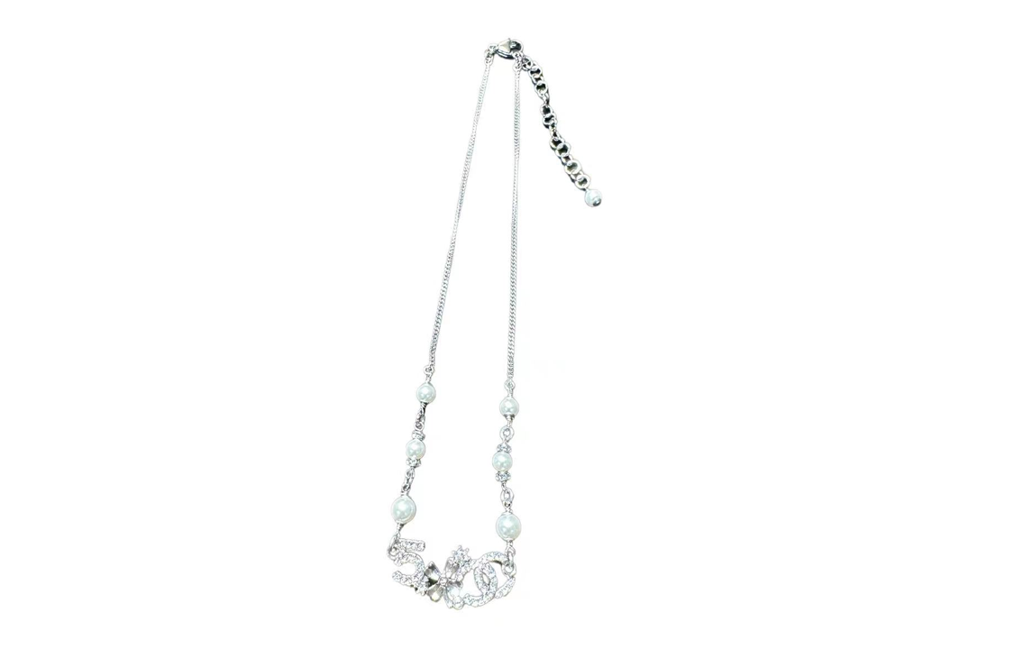 Lookbook (W) 샤넬 더블 C 숫자 펜던트 여성용 스테인리스 스틸 목걸이. ABA421-B10535-NN148