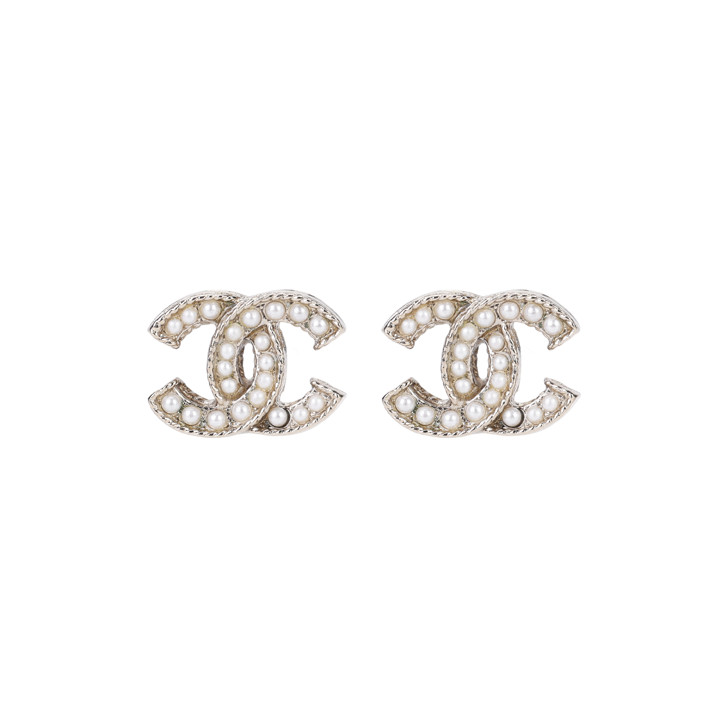 (Women) CHANEL Double C Pearl White Earrings AB0670-Y47391-Z2048