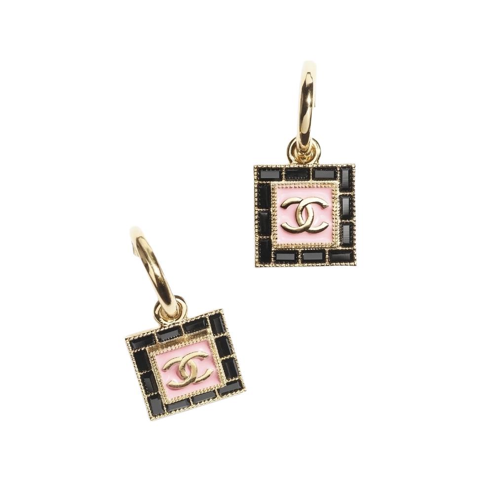 (Women) CHANEL Double C Square Black Earrings with Metal, Rhinestone, and Resin Design. ABD163-B16633-NY048