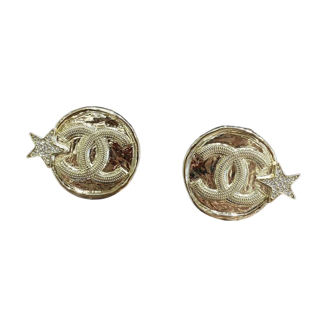 (Women) CHANEL Double C Star Rhinestone Round Earrings Gold 【2023 New】 ABB489-B14060-NR341 圖 3