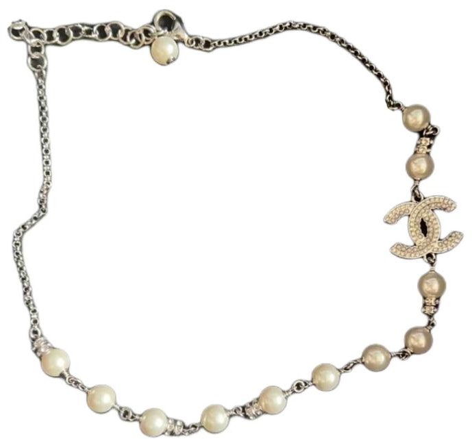 women-chanel-double-c-vintage-elegant-necklace-with-pearls-rhinestones-silver-for-women-abd-453-b16782-ny-391