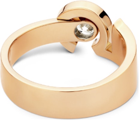 (W) Cincin CHANEL Eternal N°5 Emas 18K Berlian Wanita - Emas. J12187 Lookbook (W) Cincin CHANEL Eternal N°5 Emas 18K Berlian Wanita - Emas. J12187