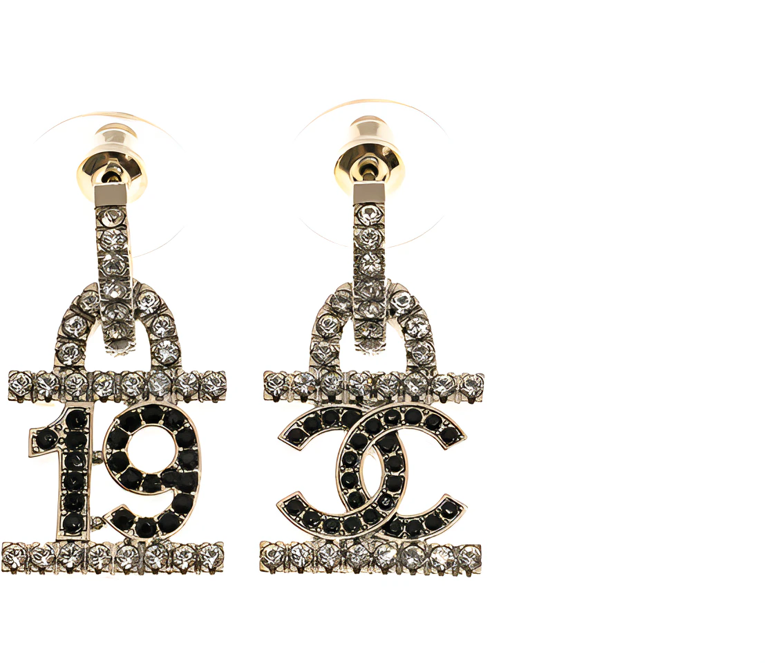 women-chanel-fashion-trendy-earrings-for-women-ab-8980-blkss