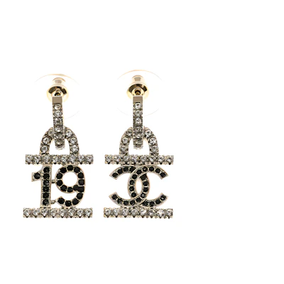 (Women) CHANEL Fashion Trendy Earrings for Women. AB8980BLKSS