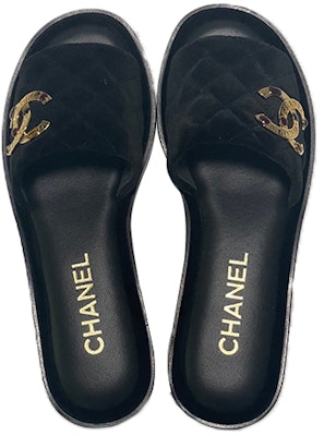 (W) 샤넬 블랙 통풍 슬라이드 샌들 (Chanel Black Breathable Slide Sandals) G38794-X56516-94305 Lookbook (W) 샤넬 블랙 통풍 슬라이드 샌들 (Chanel Black Breathable Slide Sandals) G38794-X56516-94305