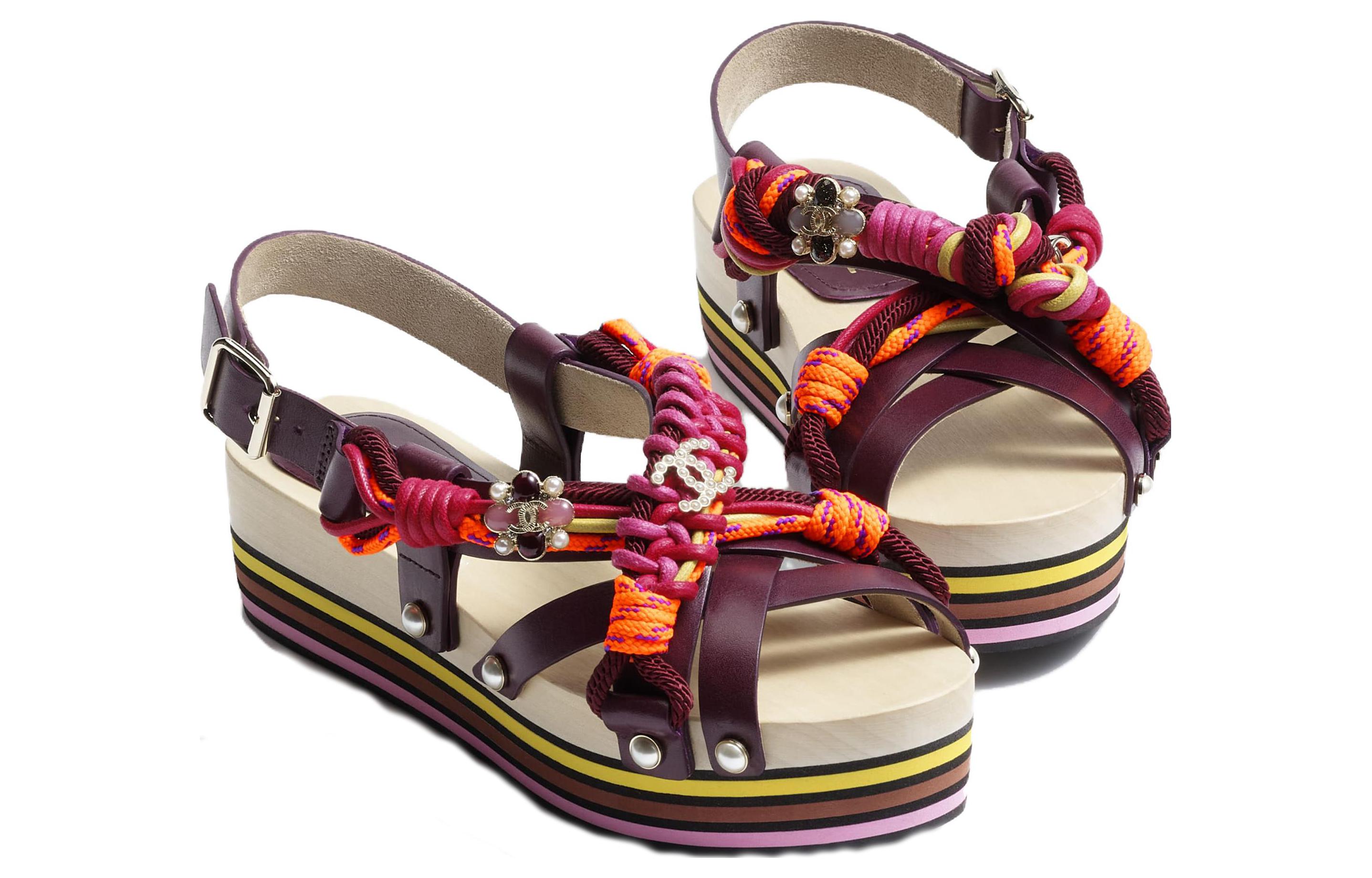 Lookbook CHANEL香奈兒 頭層牛皮 平底露趾 一字帶涼鞋 女款 紅色