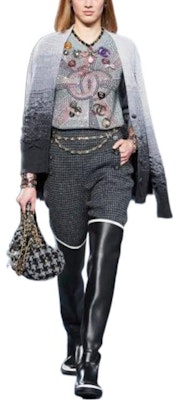 (Women) CHANEL FW22 Gray Rhinestone Embellished Knit Pullover Sweater. P73896-K10578-NK988 Lookbook (Women) CHANEL FW22 Gray Rhinestone Embellished Knit Pullover Sweater. P73896-K10578-NK988