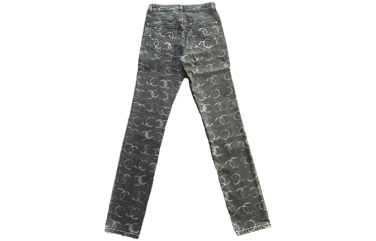 Lookbook (W) 香奈儿 FW23 23C 字母印花高腰直筒牛仔裤 女士深灰色 P74537-V67156-94305