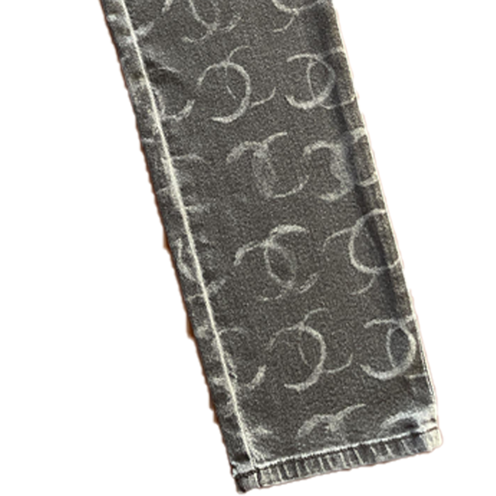 Details for (W) 香奈儿 FW23 23C 字母印花高腰直筒牛仔裤 女士深灰色 P74537-V67156-94305