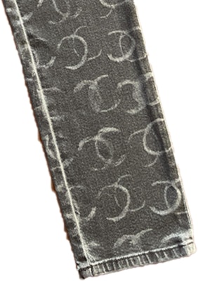 (Women) CHANEL FW23 23C Letter Print High-Waisted Straight Jeans Women Deep Gray P74537-V67156-94305 Details for (Women) CHANEL FW23 23C Letter Print High-Waisted Straight Jeans Women Deep Gray P74537-V67156-94305