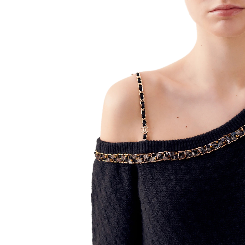 Details for (W) 香奈兒 FW23 黑色Logo印花單肩針織上衣 P75683-K10893-94305