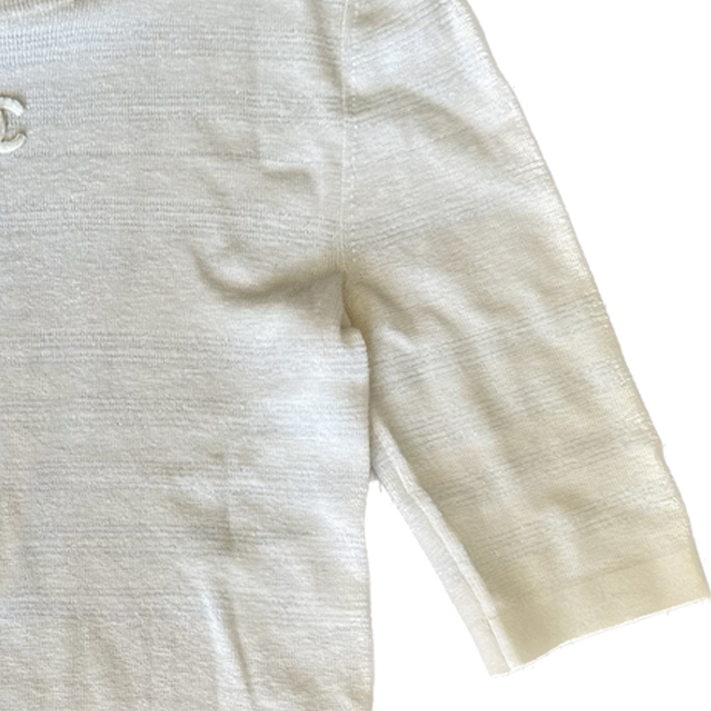 Sizing (W) CHANEL FW23 白色圓領直筒短袖T恤。 P75749-K10857-NQ678