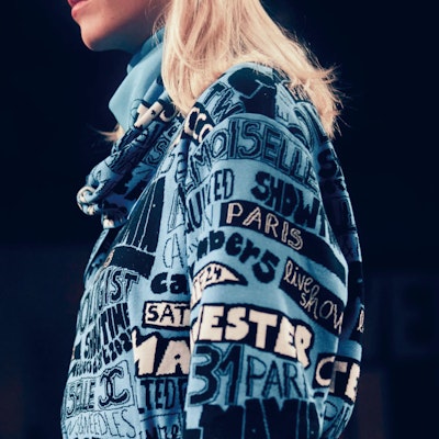 (Women) CHANEL FW24 Blue Pullover Sweatshirt with Letter Pattern. P77520-K11169-NY911 Shop (Women) CHANEL FW24 Blue Pullover Sweatshirt with Letter Pattern. P77520-K11169-NY911