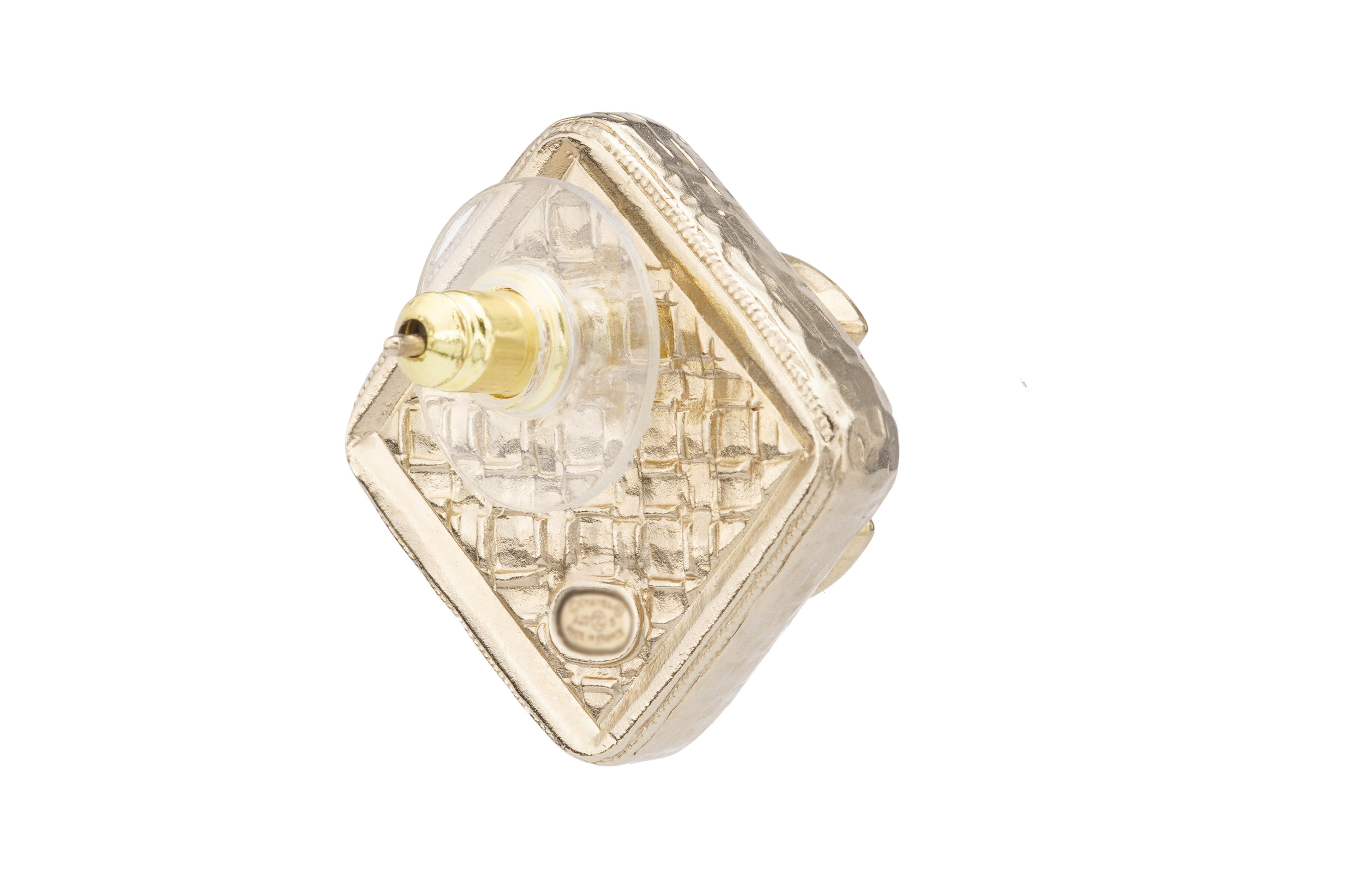 (Women) CHANEL Glaze Stud Fashion Earrings  Pearl White/Gold AB8403-B08242-NI454 圖 4