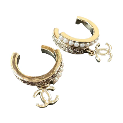 (Women) CHANEL Gold Double C Earrings with Pearls and Rhinestones for Women. AB9107-B08627-NJ198