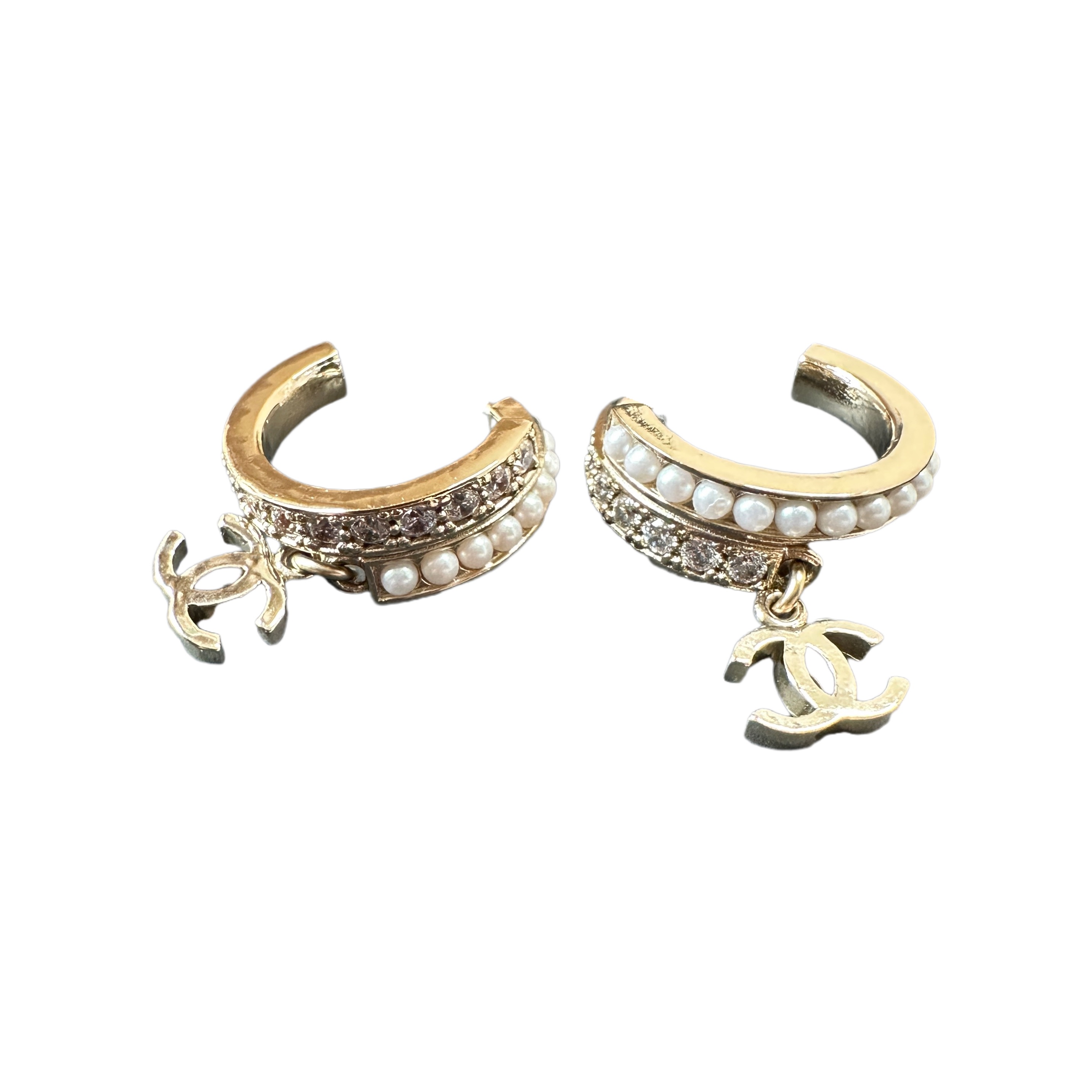 Lookbook (W) シャネル ゴールド ダブルC パール ラインストーン ピアス レディース AB9107-B08627-NJ198